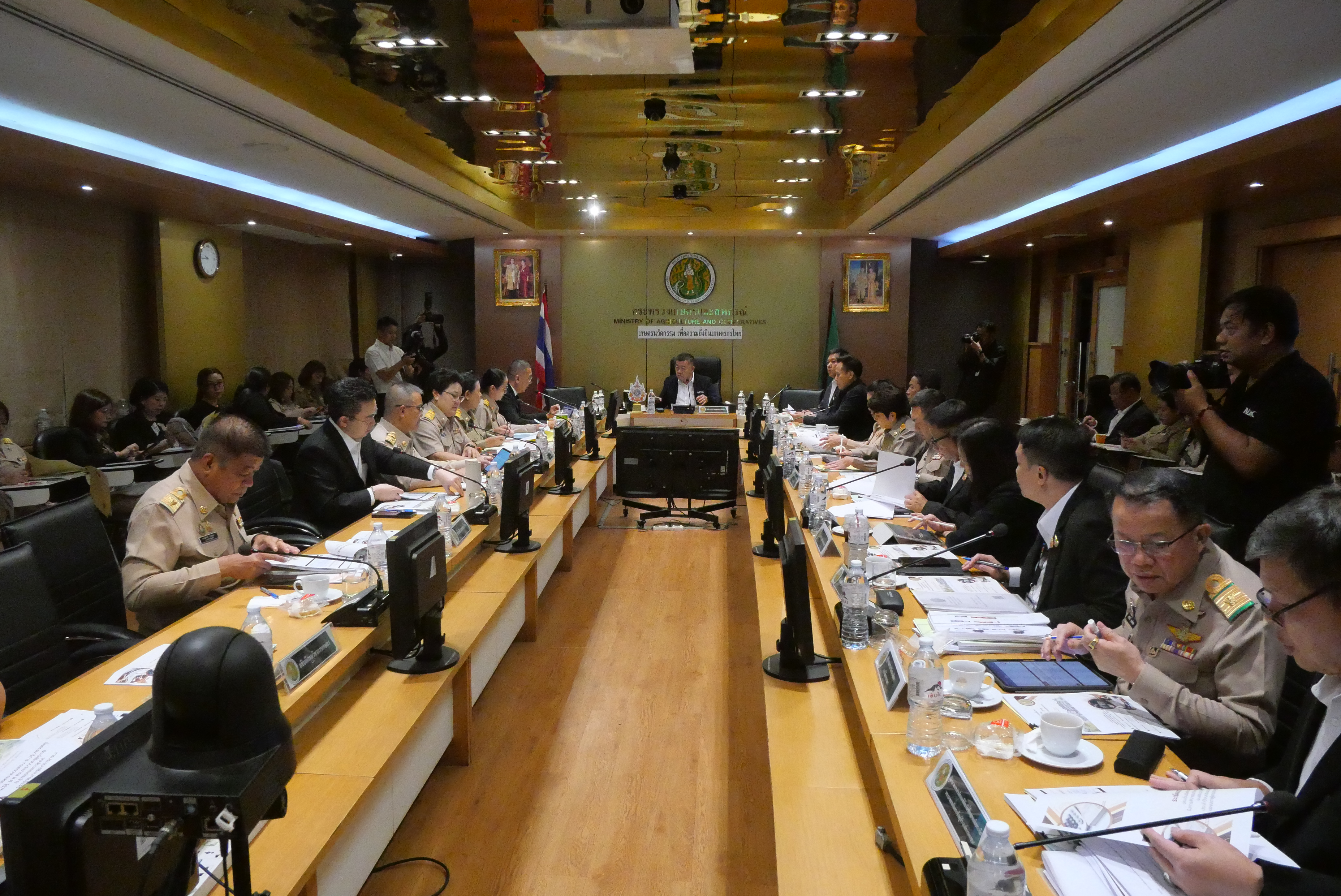 title - เลขาธิการ ส.ป.ก. ร่วมการประชุมเตรียมการชี้แจงงบประมาณรายจ่าย ประจำปีงบประมาณ พ.ศ. 2570 ขั้นกรรมาธิการ กระทรวงเกษตรและสหกรณ์ 